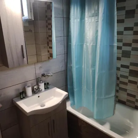Avellana Luxury Holiday home *